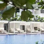 The Robertson Residences
